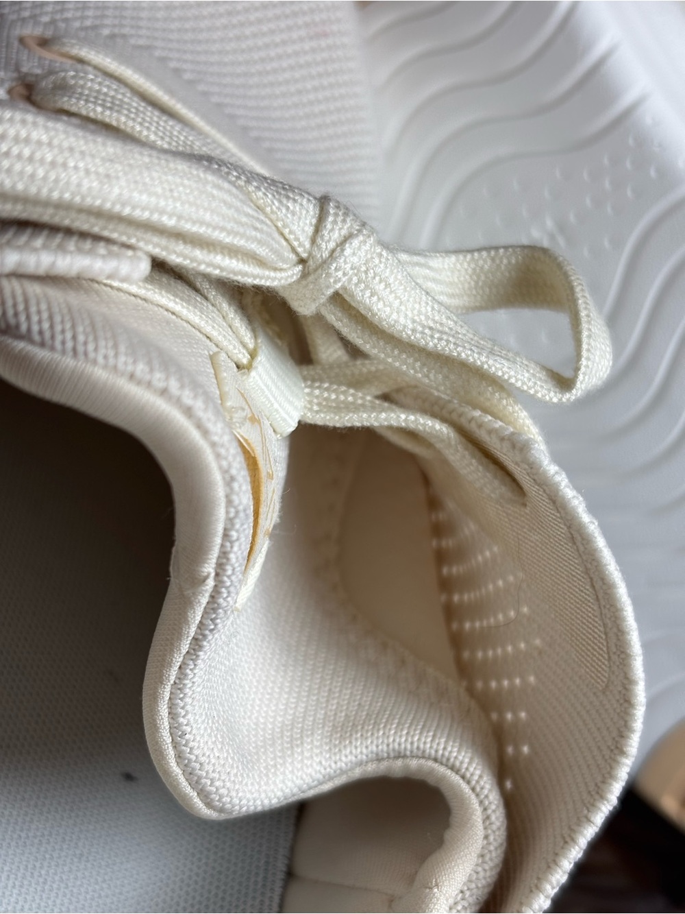 Kizik Hands Free Knit Sneakers Women’s 9.5-11 Wide White Comfort Shoes - Picture 11 of 11